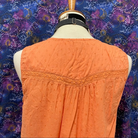 🌈 Lovely orange embroidered top - Picture 8 of 11